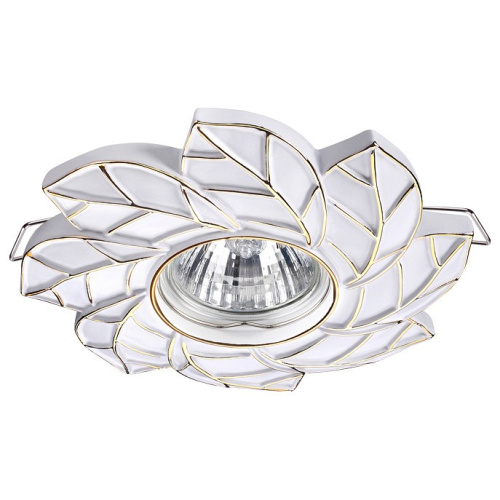 Встраиваемый светильник Novotech Pattern 370487 фото Встраиваемый светильник Novotech Pattern 370487. Фото №1